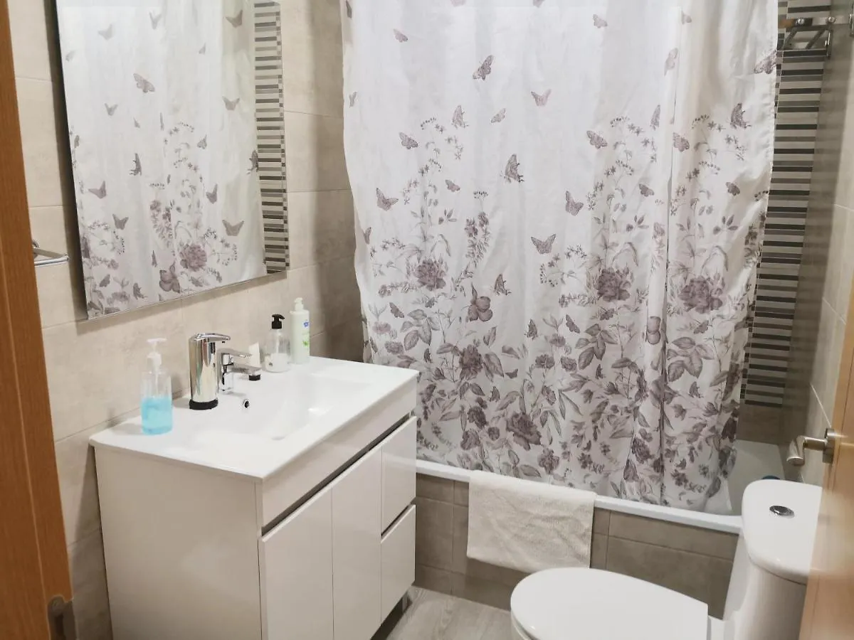 Apartment Confortable Y Luminoso Piso 5 Camas Malaga Spain